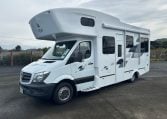 2015 Kea Horizon M721 exterior view showing the awning.