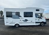 2015 Kea Horizon M721 exterior side view.