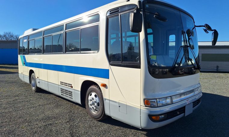 2018 Hino Melpha exterior driver's side cab view.