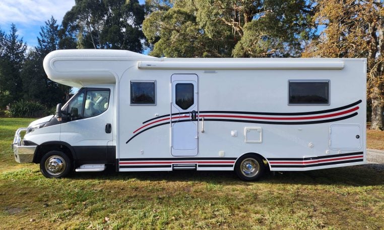 2019 Iveco Daily 50-210 exterior view of the habitation door.