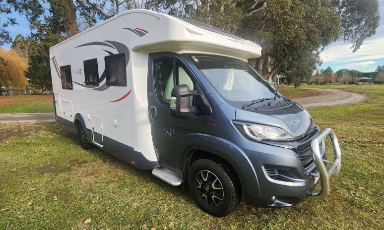 2019 Roller Team T-Line 785 exterior driver and front side.