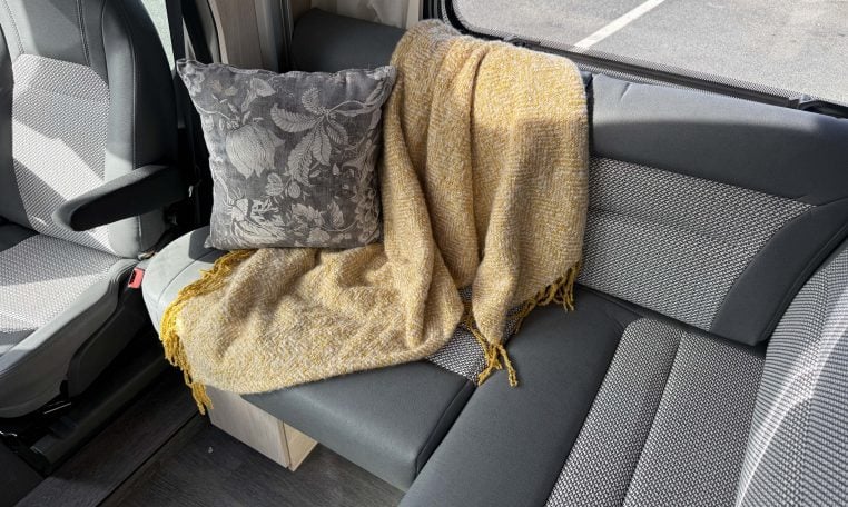 Auto-Trail F74 Motorhome seating