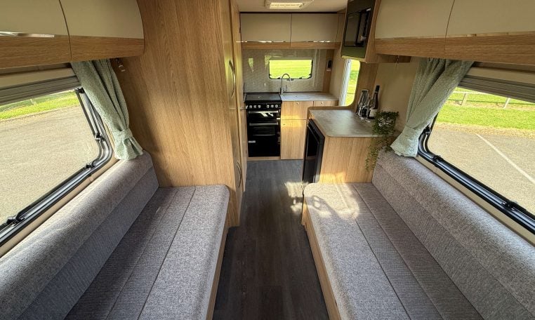 2024 - Auto-Trail Imala 615 - Interior Twin Singles