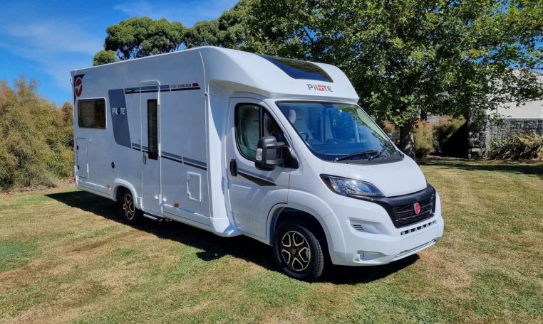 Fiat Ducato Pilote P696U exterior showing the driver's side.