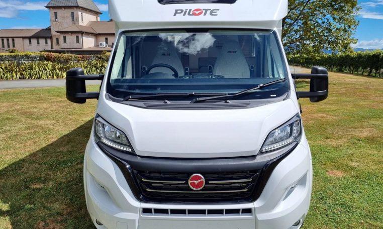 Fiat Ducato Pilote P696U exterior showing the front cab.