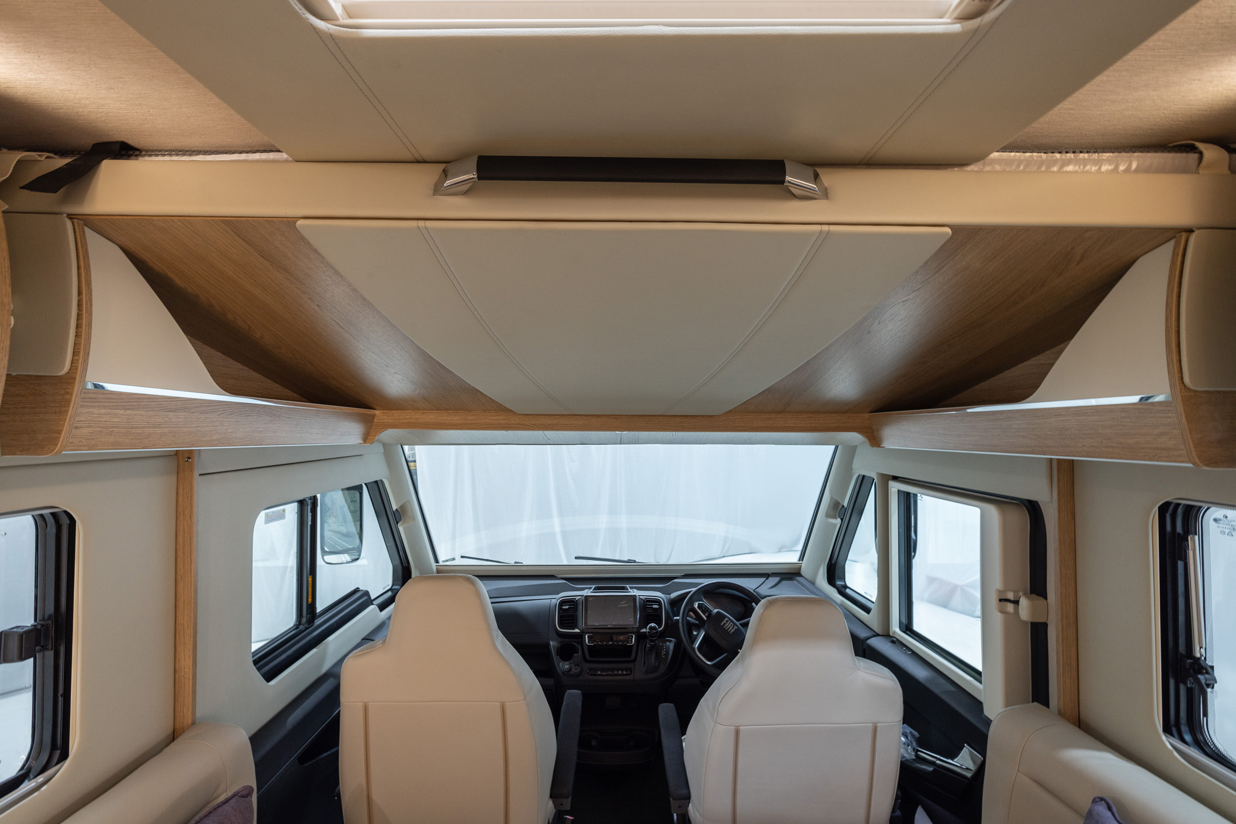 2025 - Auto-Trail - Grande Frontier - GF80 - Interior Drop Down Bed