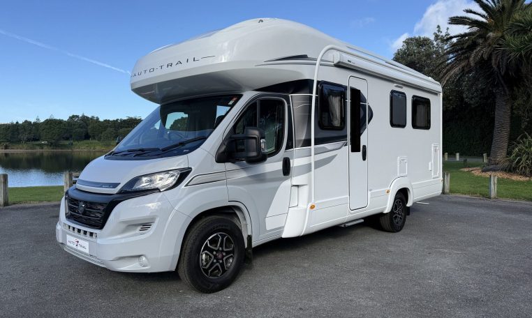 2025 Auto-Trail Imala 730 passenger side image
