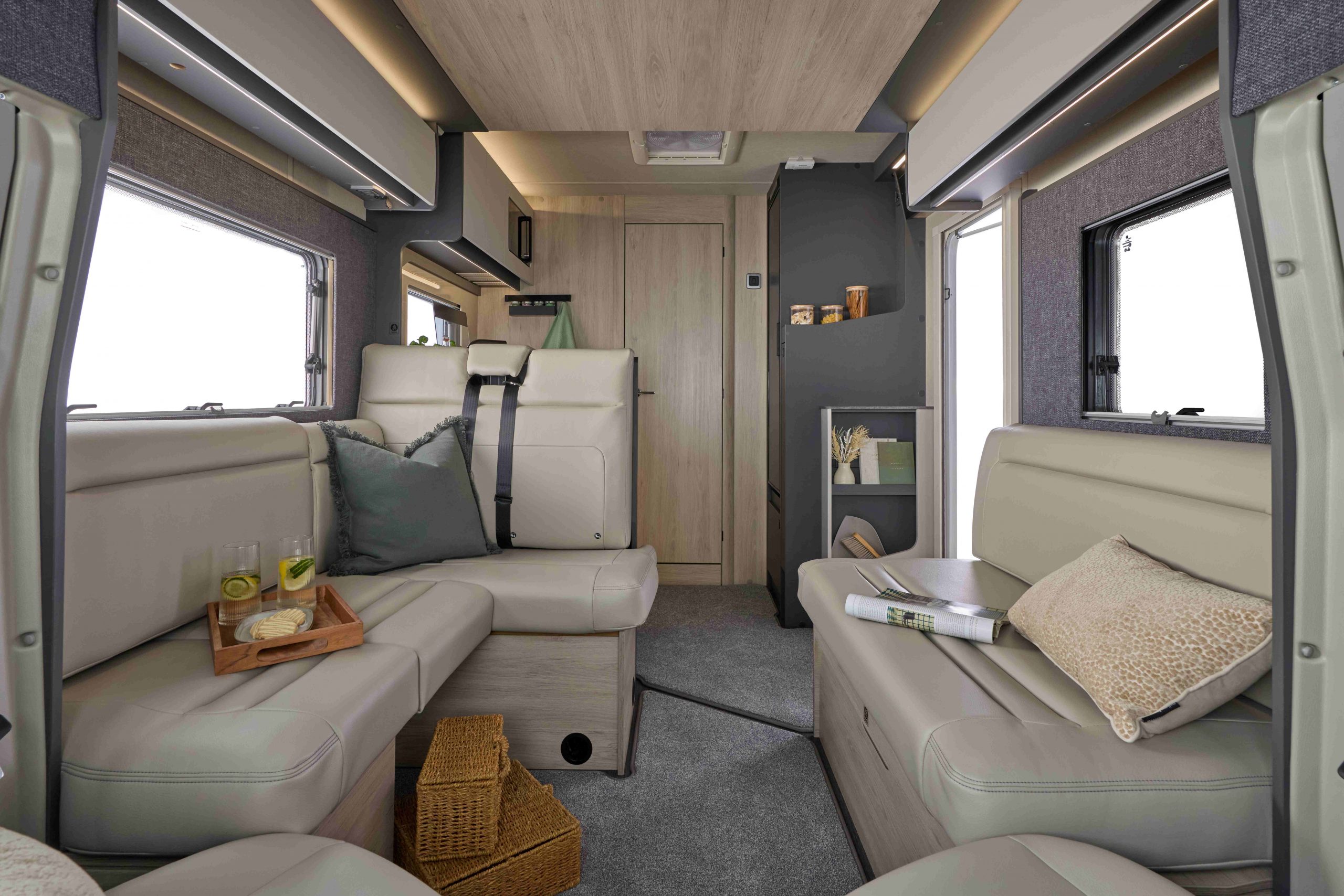 2026 - Auto-Trail - F-Line F60 - Interior Rear Bathroom View 2026 - Auto-Trail - F-Line F60 - Interior Rear Bathroom View