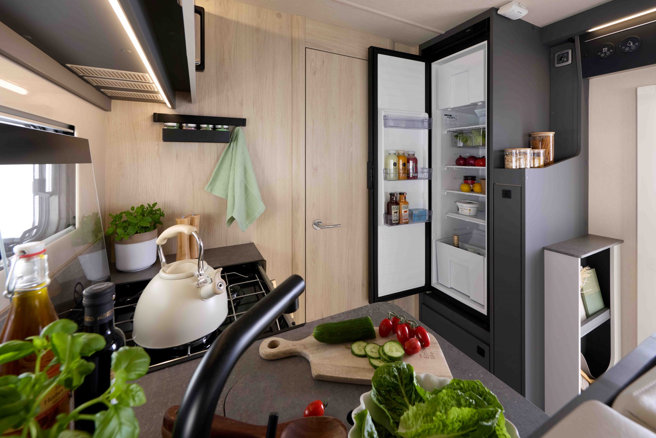 2026 - Auto-Trail - F-Line F60 - Interior Rear 2026 - Auto-Trail - F-Line F60 - Interior Rear