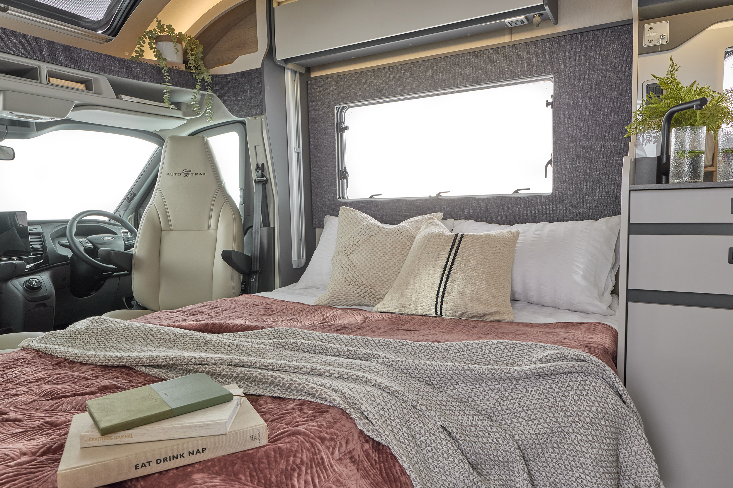2026 - Auto-Trail - F-Line - F67 - Interior Bunk Bed 2026 - Auto-Trail - F-Line - F67 - Interior Bunk Bed
