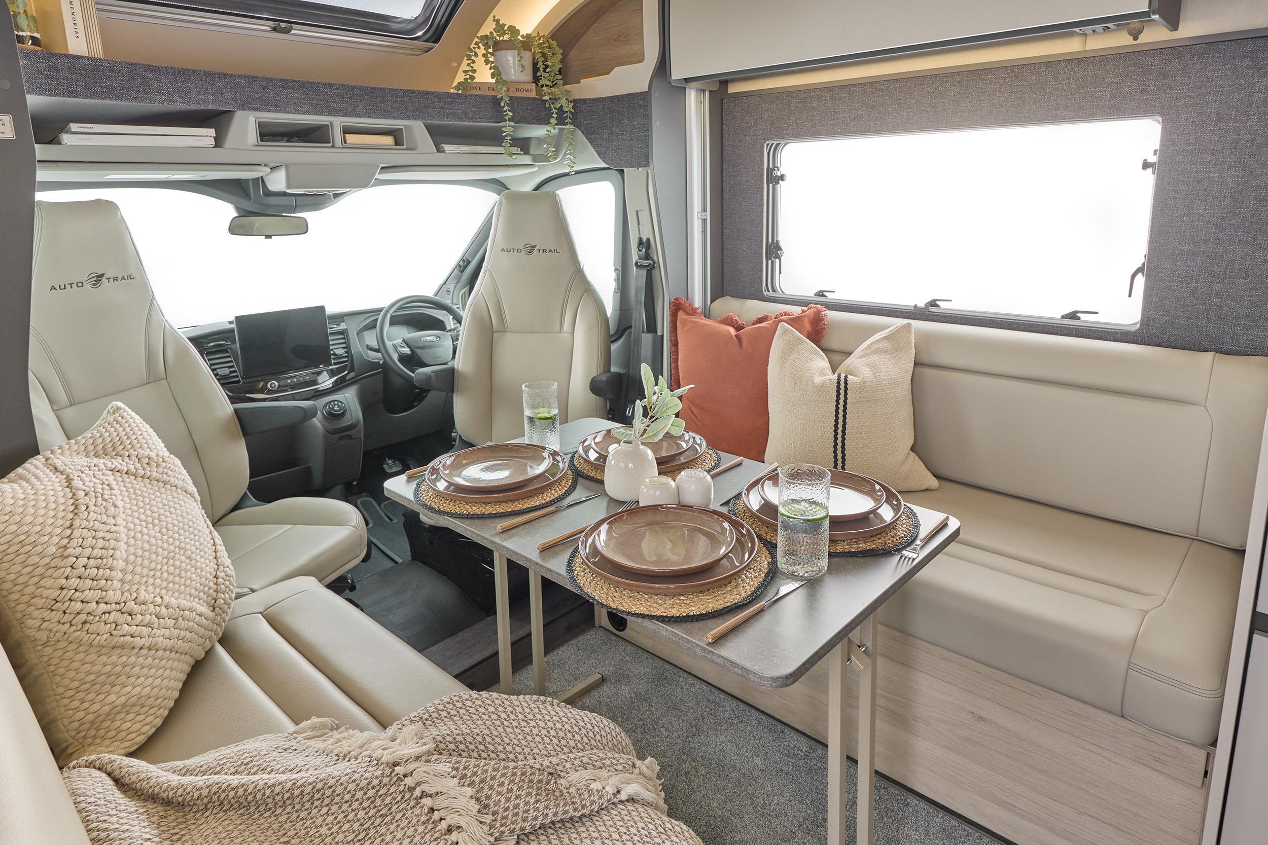 2026 - Auto-Trail - F-Line - F67 - Interior Premium Upholstery 2026 - Auto-Trail - F-Line - F67 - Interior Premium Upholstery