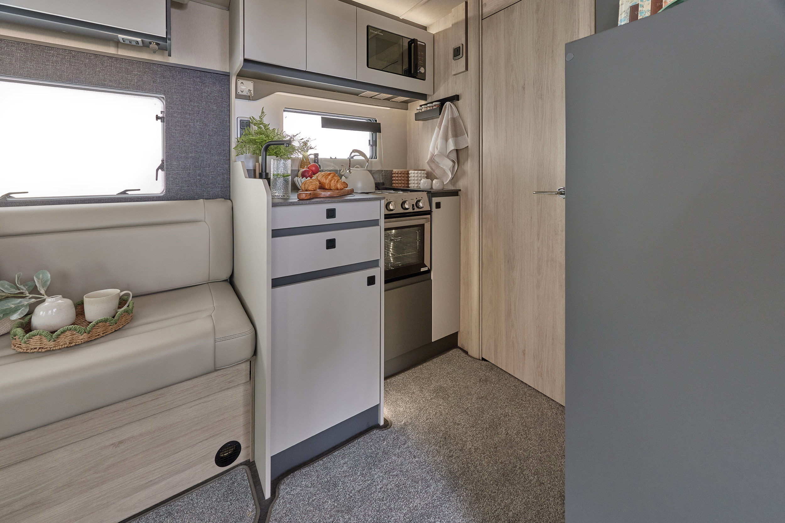 2026 - Auto-Trail - F-Line - F67 - Interior Rear Kitchen 2026 - Auto-Trail - F-Line - F67 - Interior Rear Kitchen