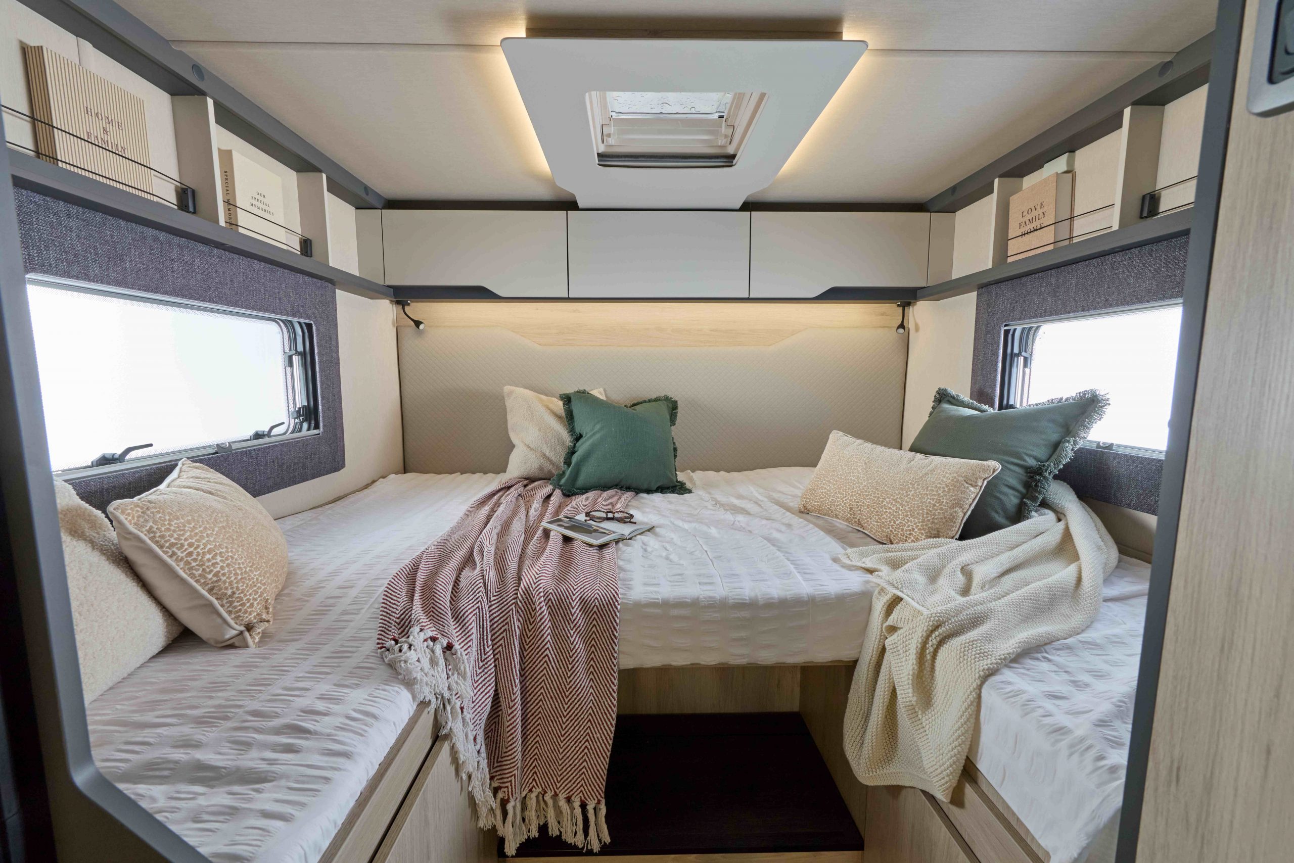 2026 - Auto-Trail F-Line F70 - Interior Rear Twin Beds
