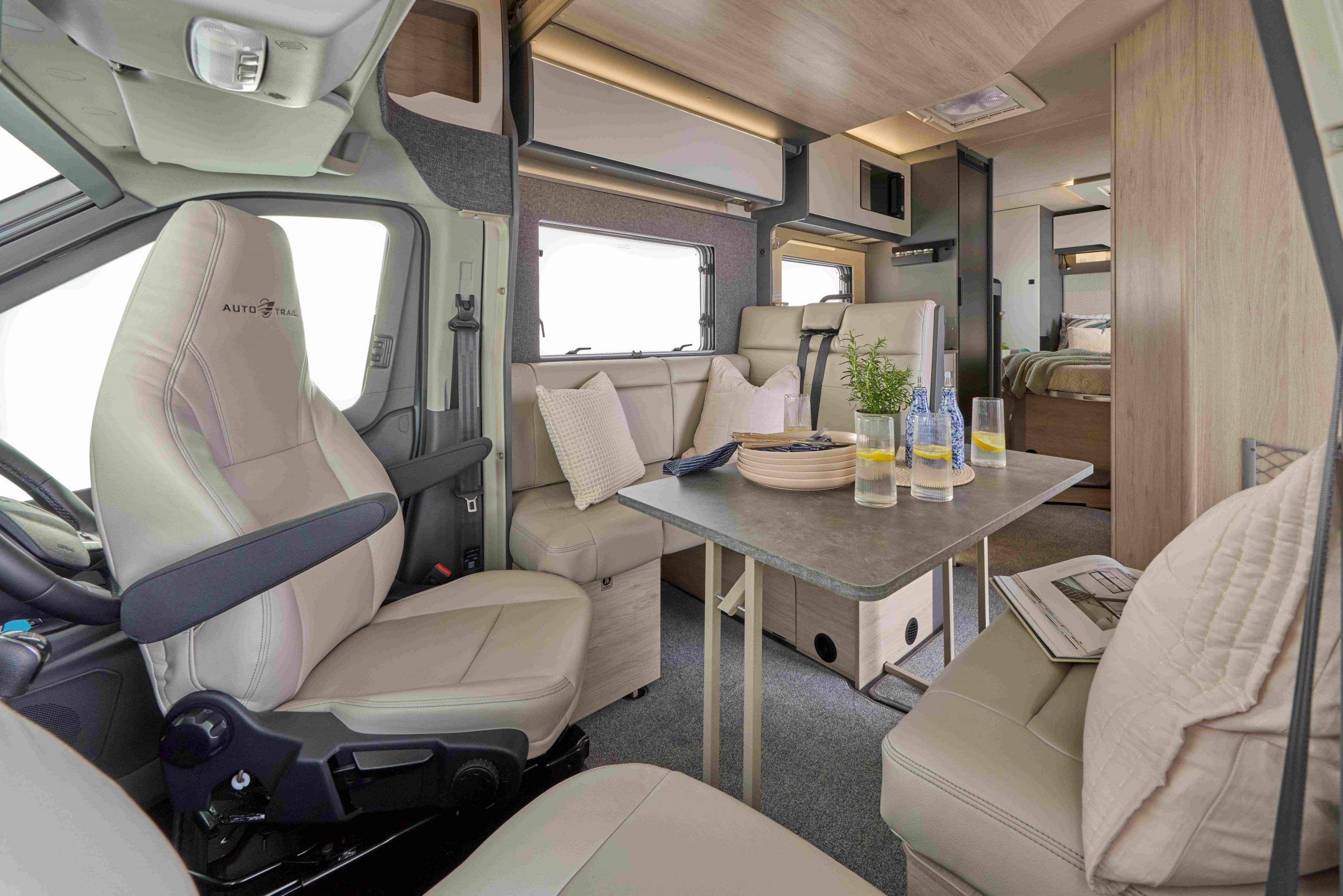 26 - Auto-Trail - F-Line - F74 - Interior Free Standing Table