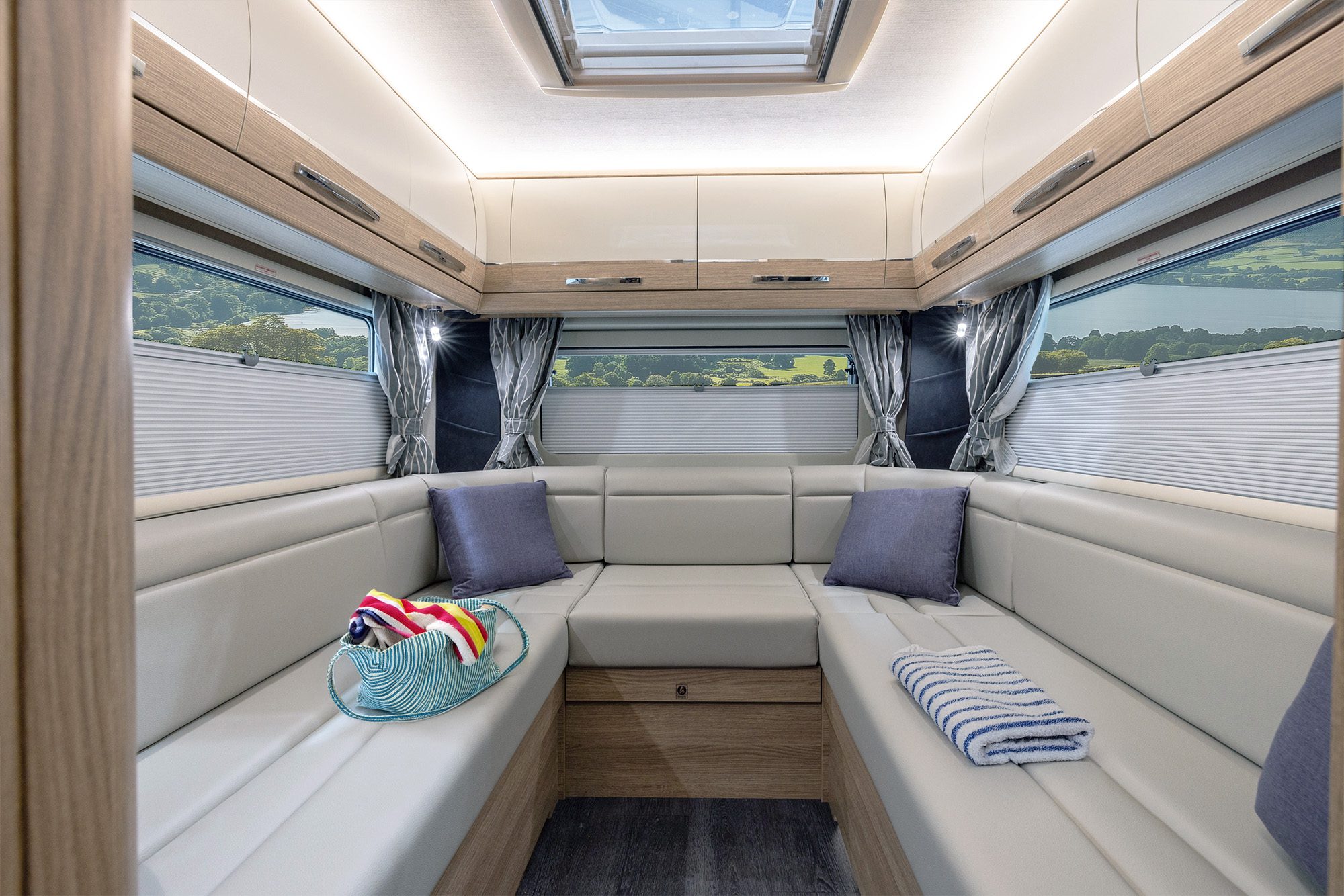 2026 - Auto-Trail - Frontier Scout - Interior Large Rear Lounge 2026 - Auto-Trail - Frontier Scout - Interior Large Rear Lounge