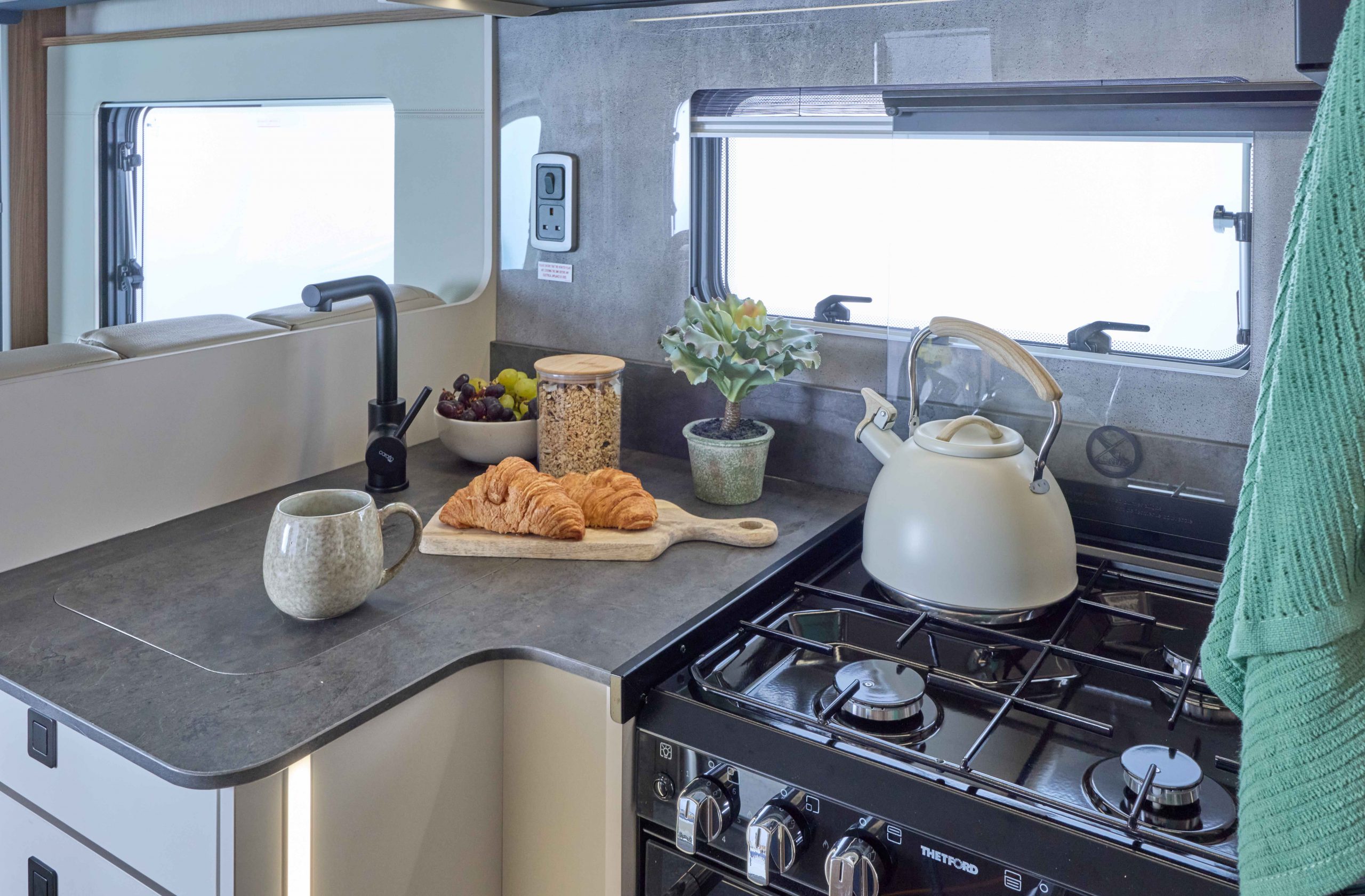 2026 - Auto-Trail Imala 730 - Interior Kitchen Gas Elec Hob 2026 Auto Trail Imala 730 interior kitchen with 3 gas hobs and 1 electric