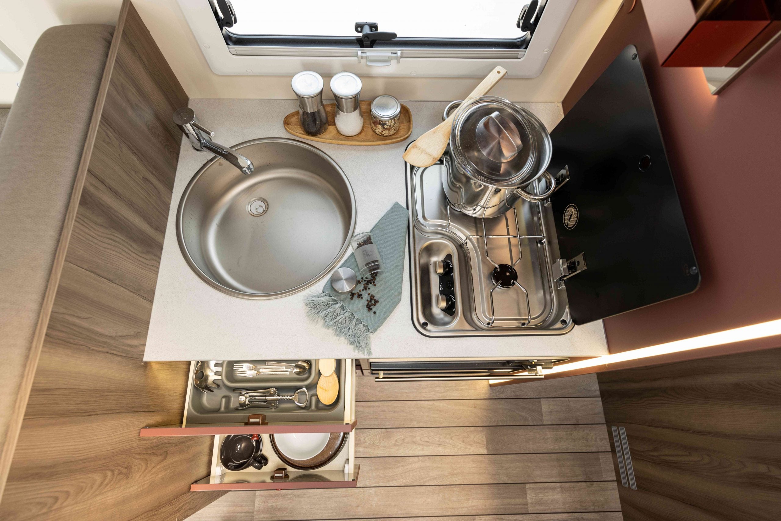 2026 -Roller Team - Kronos - Compact - 665 - Interior Kitchen Basin