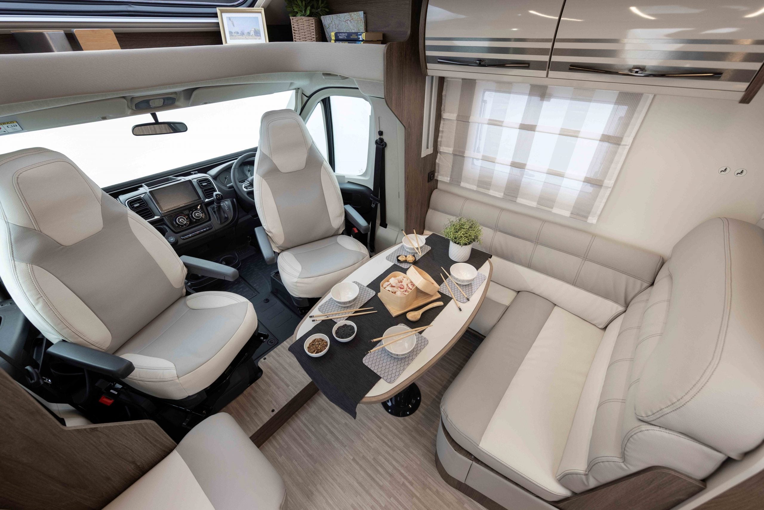 2026 - Roller Team - T-Line - 700 - Interior Luxury Upholstery