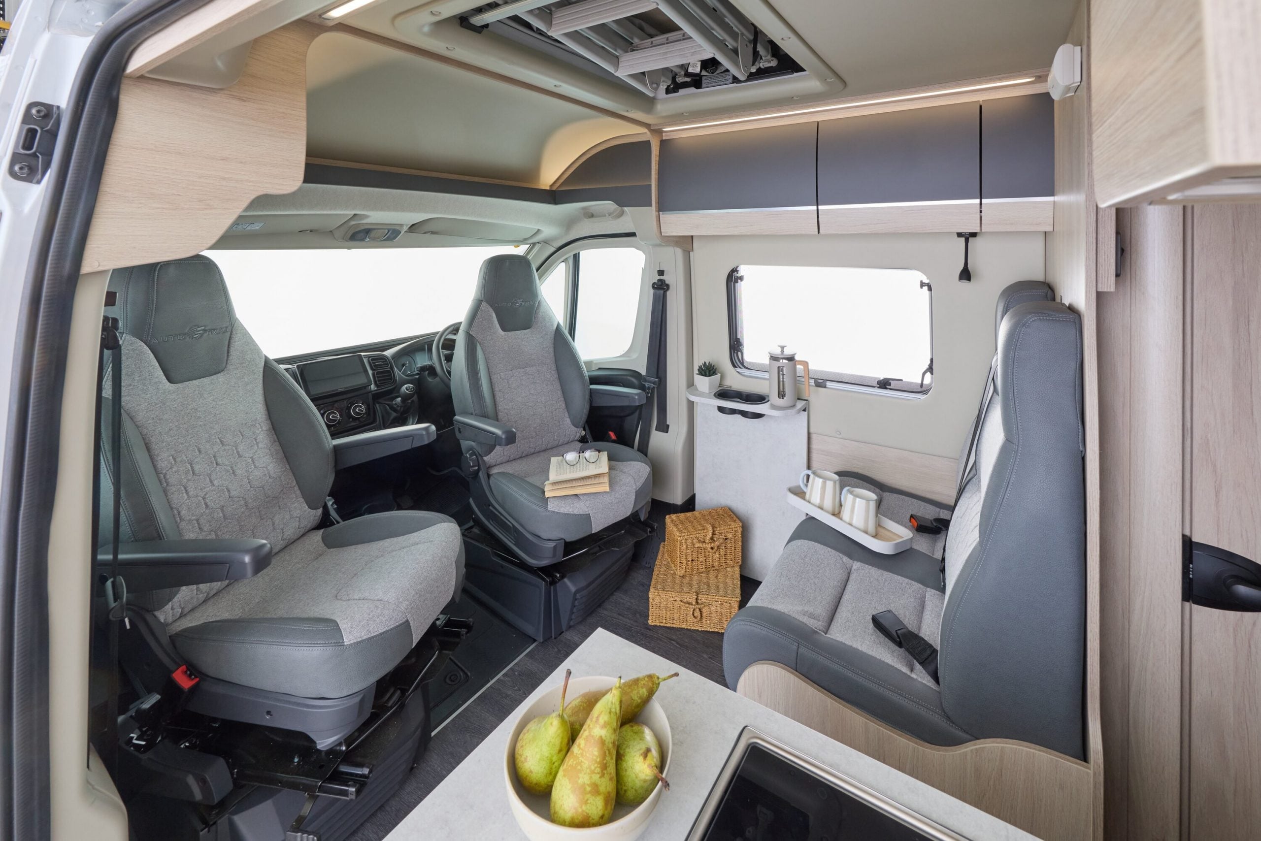 2026-auto-trail-expedition-68-interior-front-facing-door-open