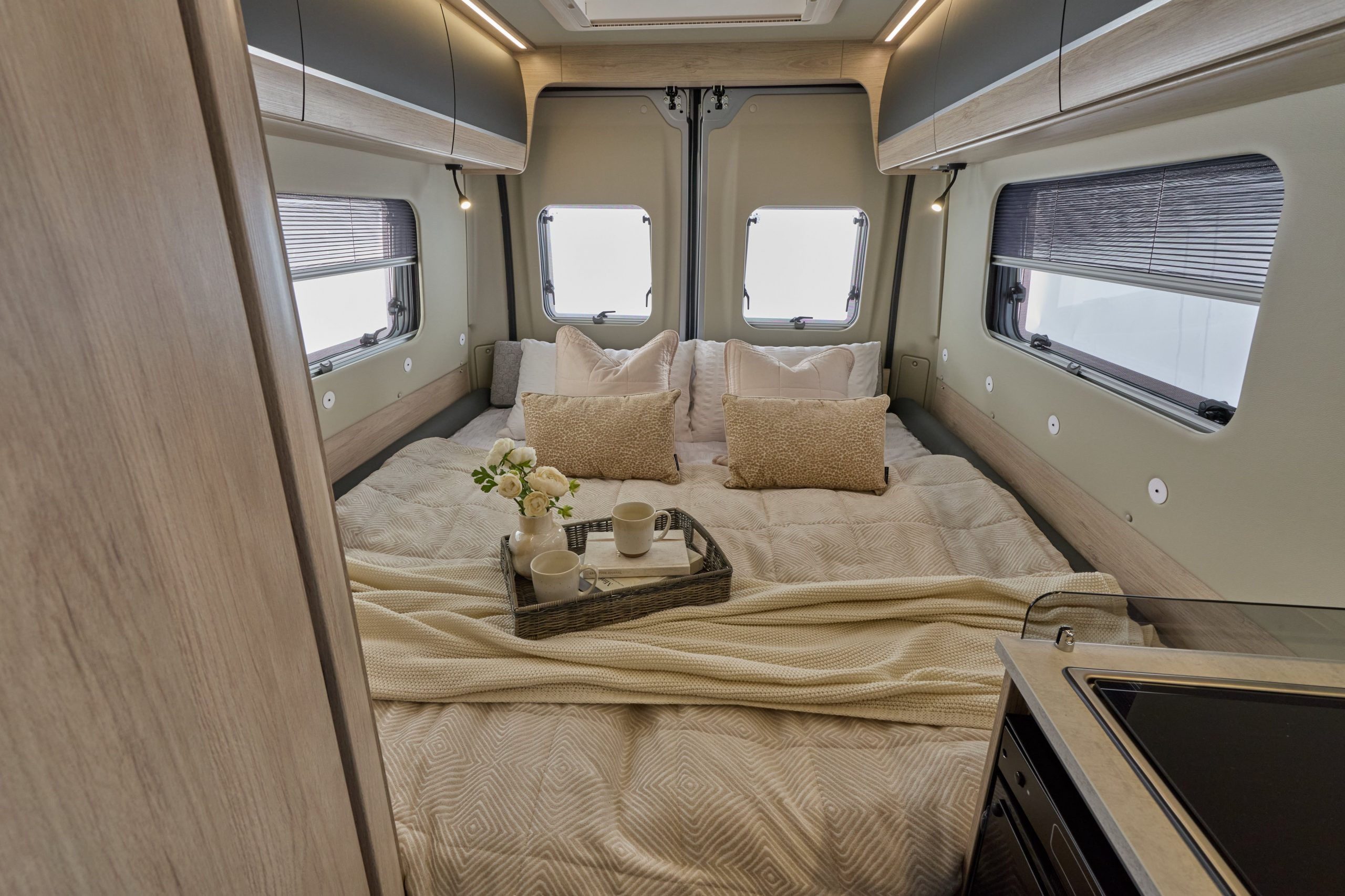 2026 – Auto-Trail – Expedition – 66 – Interior Bedroom 2026 Auto-Trail Expedition Van bedroom