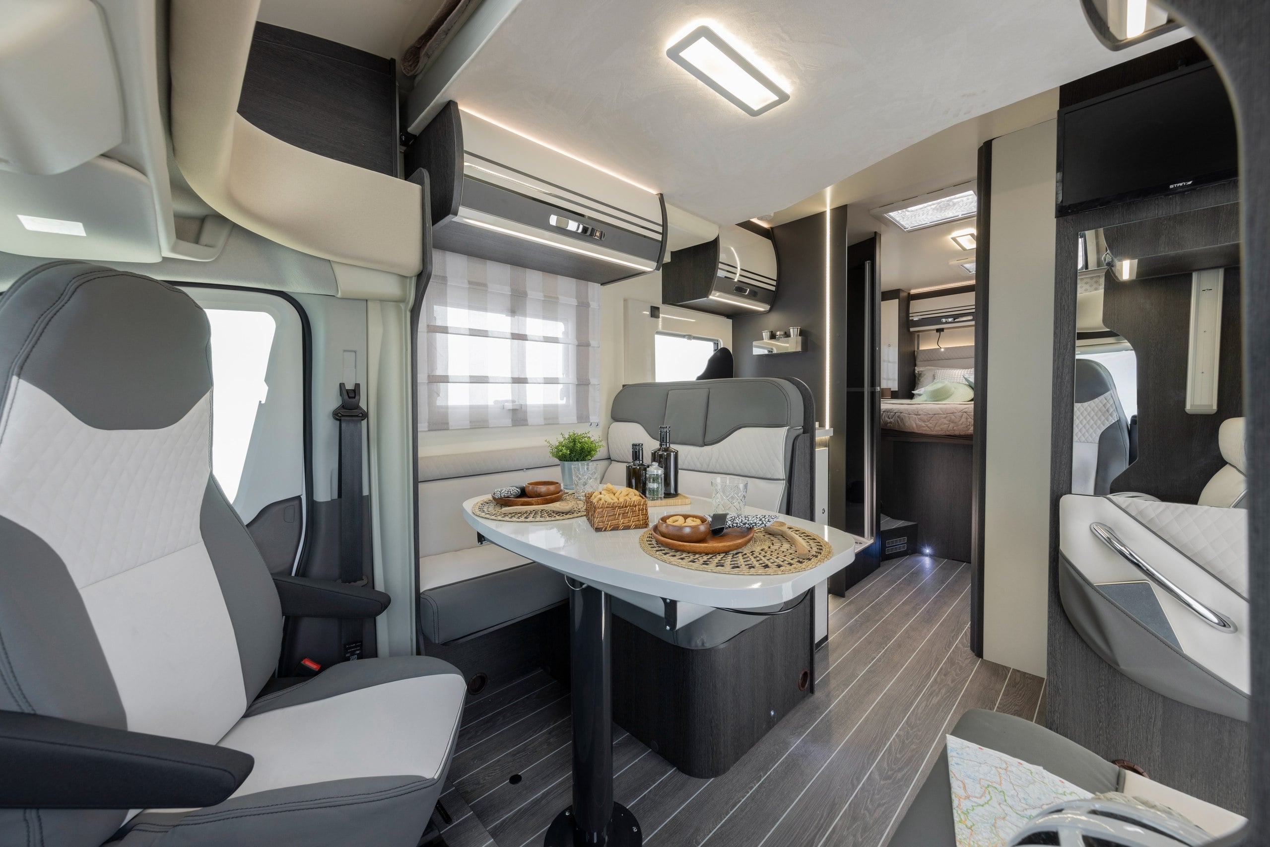 2026 – Roller Team – Zefiro – 696 – Interior Lounge Rear Facing 2